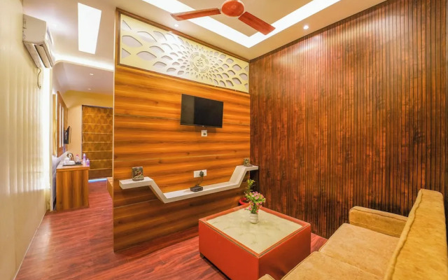 Shiv Rudraksh Resort - Near Assi Ghat