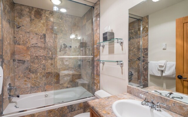 Bear Creek Lodge 302 1 Bedroom Condo by Alpine Lodging Telluride