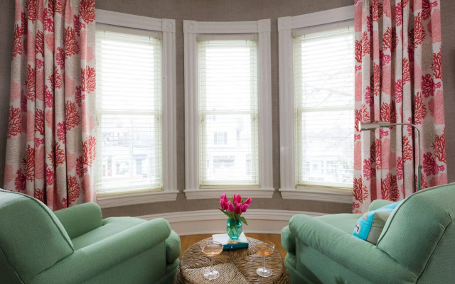 The Sydney, The Edgartown Collection