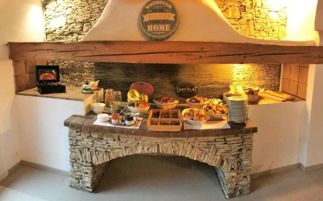 Contact Hôtel Le Provence