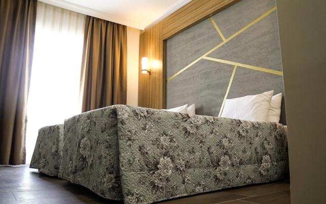 Dionisus Hotel