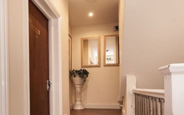 Oxford House Bed and Breakfast