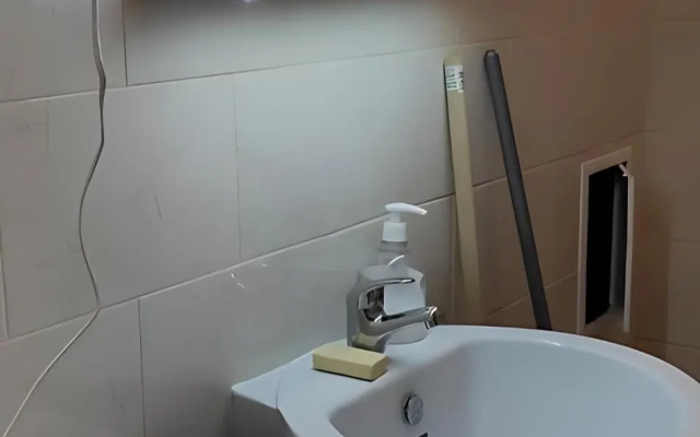 Апартаменты на улице Алабина 36