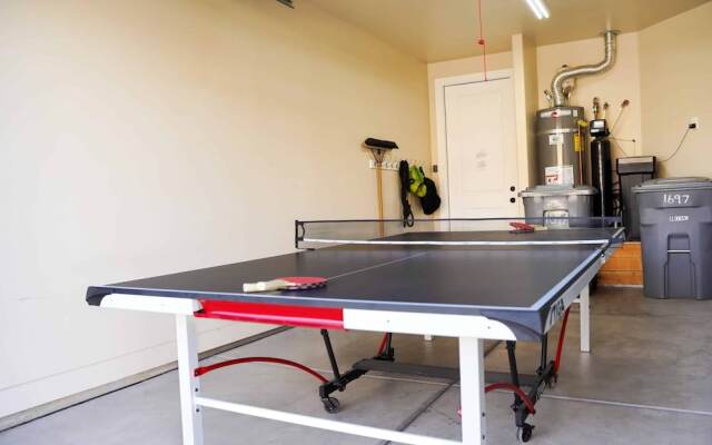 Desert Oasis by RedAwning