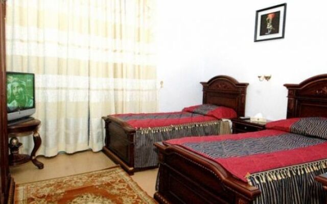 Ramee Suites 3 Apt
