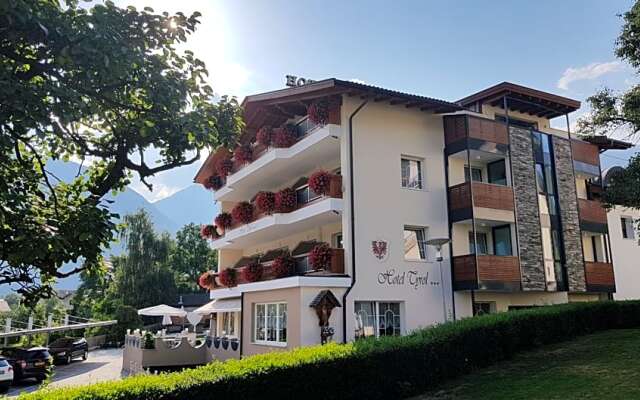 Hotel Tyrol