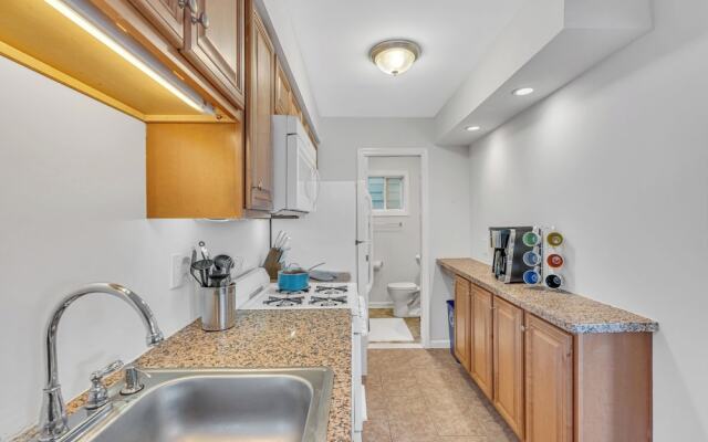 Heck Street Hideaway - Copy