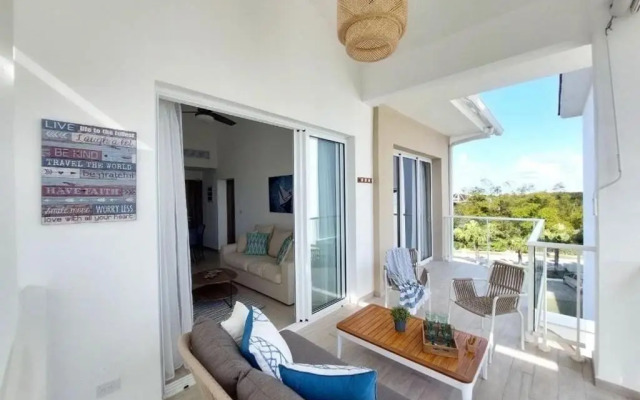 Cozy 1BDR with Pool Golf View at Cana Pearl