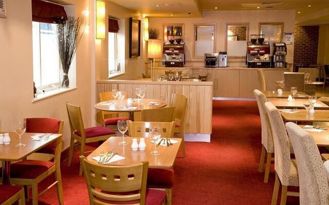 Premier Inn London Heathrow M4/J4