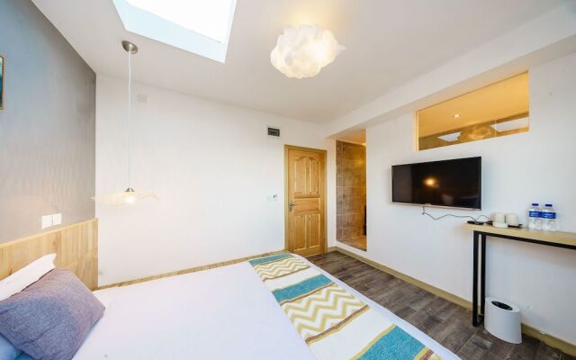 Floral Hotel Dali Yunsheng