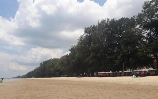 Mae Rampung Beach House