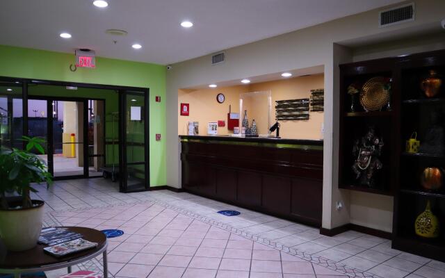 Red Roof Inn Terrell