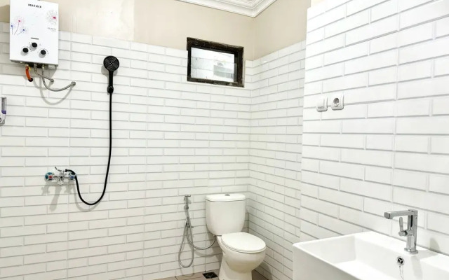 OWK Homestay Syariah Mitra RedDoorz Wonosobo