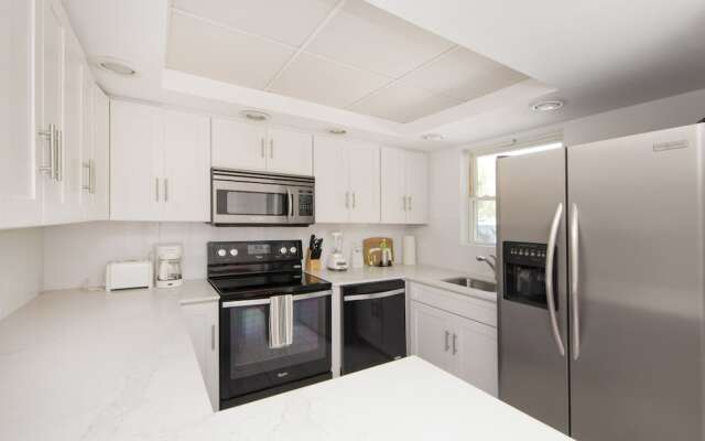 Silver Sands Condominiums