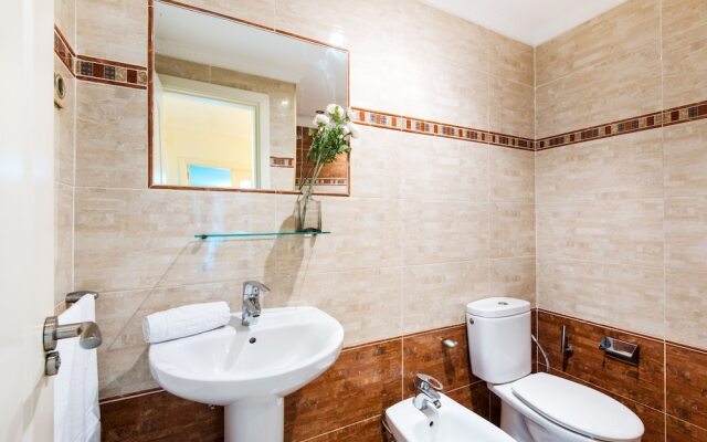 RentAndHomes Los Boliches Blue&Green Apt