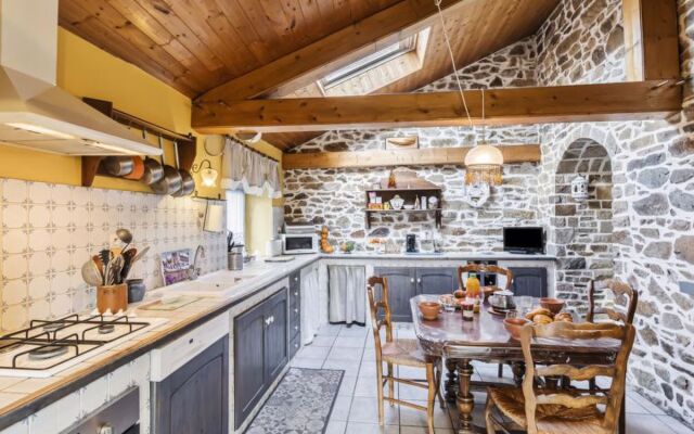 House Les Roses Yffiniac