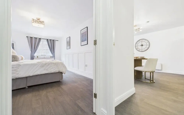 Modern Chaffordhundred Apartment Long Stay Sleeps2
