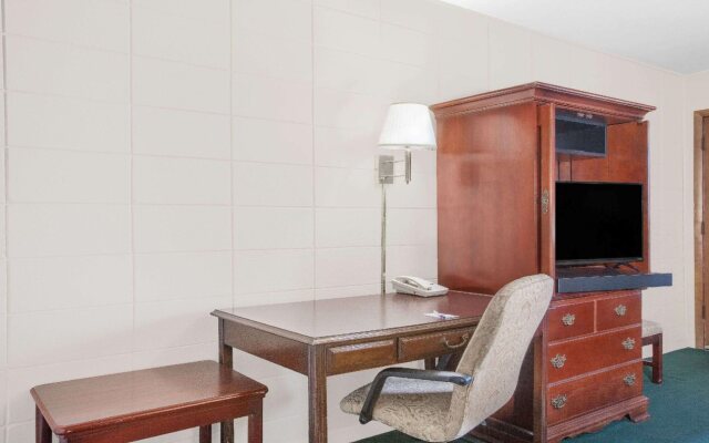 Knights Inn Fort Madison