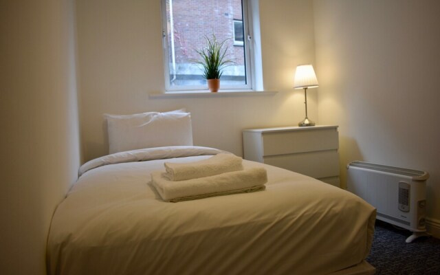 5 Bedroom Townhouse Near Dublin City Centre