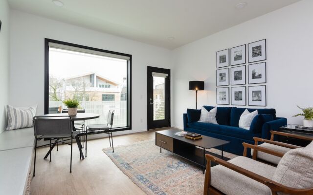 Lllume Posh Gulch View Penthouse Nash.pad 2 Bedroom Condo