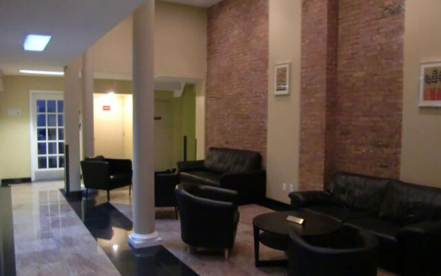 Macy Empire Apartments