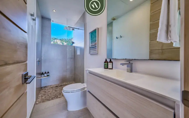 1BR Condo Near to Beach