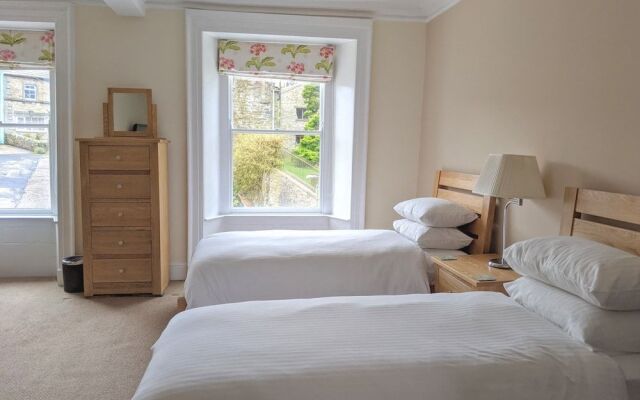 The White Hart Inn