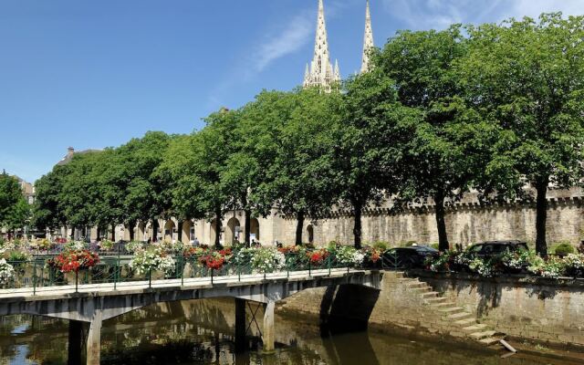 Cozy Holiday Home in Penmarch with Private Swimming Pool