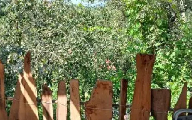 Rossi Rest House By The River