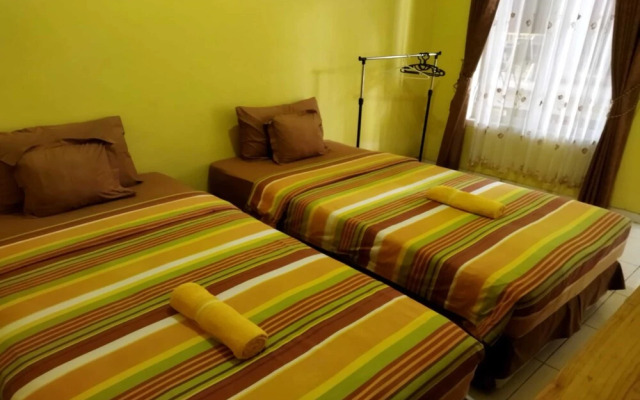 Wimbo Hotel Borobudur
