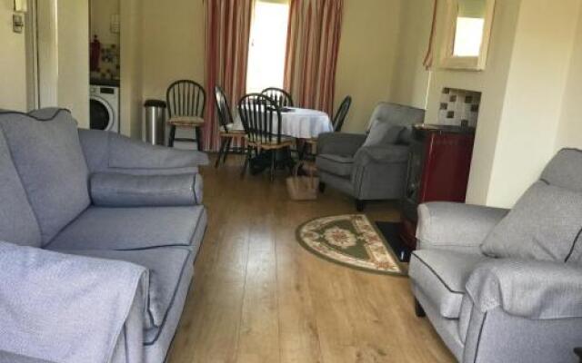 Adare Luxury Riverside Apartment