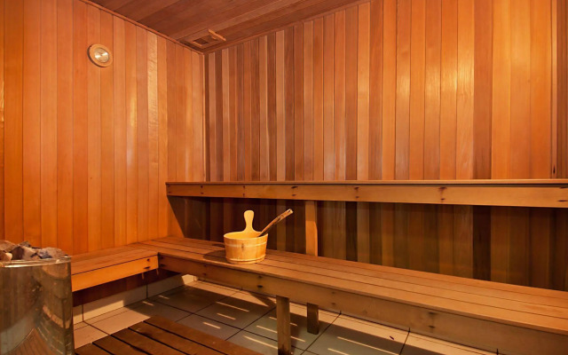 Glen Eden Beach Resort
