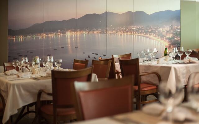 Solis Praia Hotel