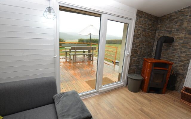 Spacious Cottage With 7 Bedrooms, 3 Bathrooms and Sauna in the Ore Mountains