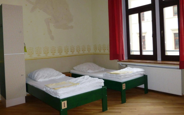 Hostel Mondpalast