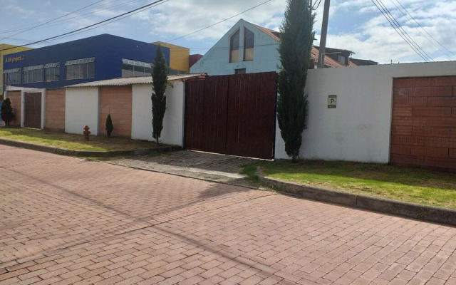 Casa Aram Deportiva