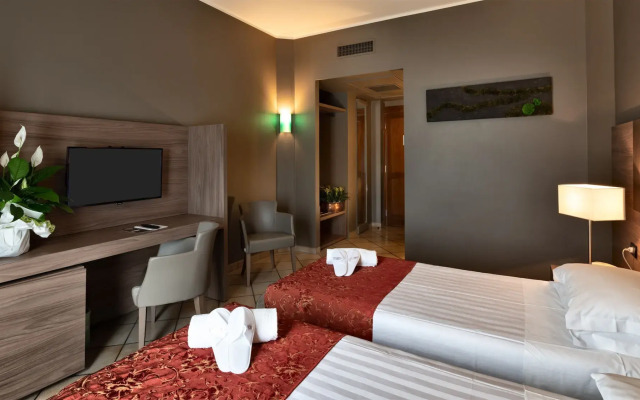 Hotel Sunflower