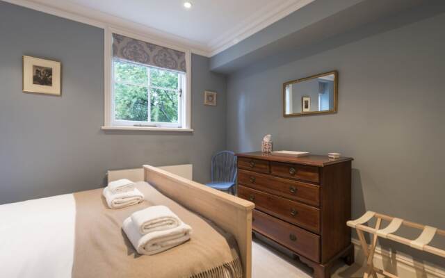 Beautiful Family home in Putney