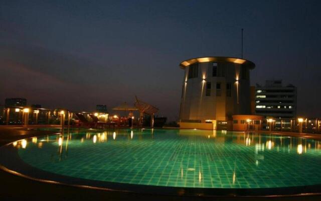 Seven Place Executive Residence