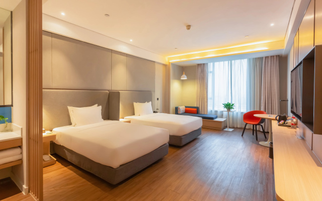 Holiday inn Express Dongguan Shatian by IHG – Guest Rooms – Dongguan