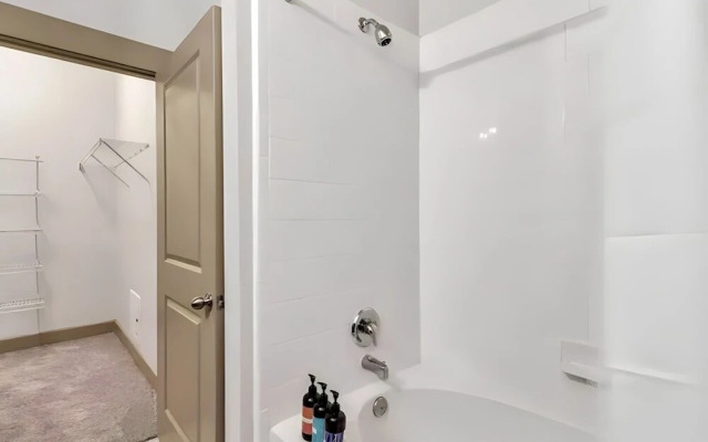 CozySuites at Deep Ellum Dallas