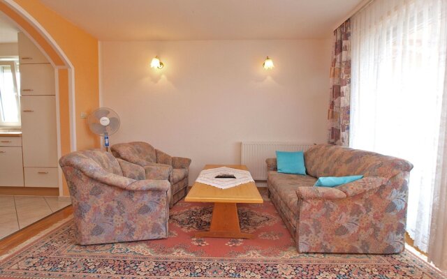 Apartment Denis 19