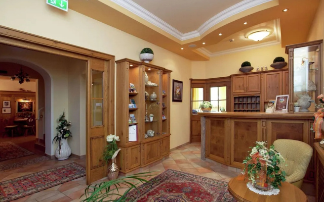 Apartment in Kleinarl Near Ski Slopes