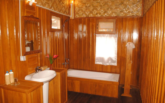 Golden Island Cottages Thale-U Hotel