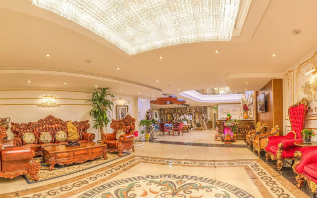 Queen T&T Dalat Hotel