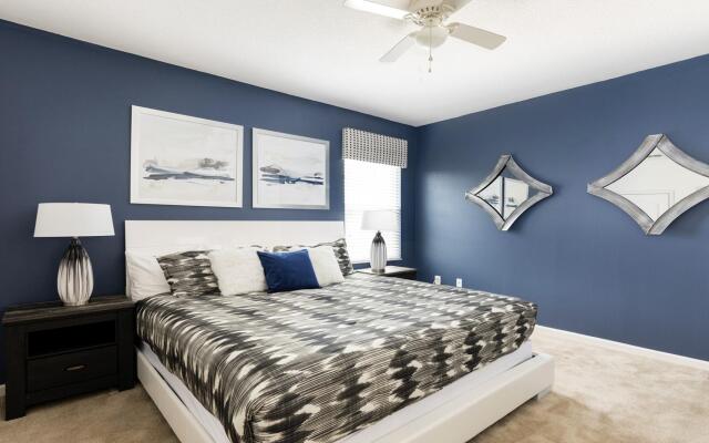 Modern 8BR Villa w Pool SPA Close to Disney