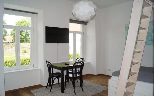 LOFT STYLE  STUDIO - in historic old town