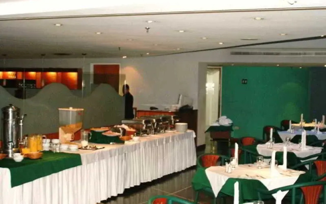 Hotel Chacao Cumberland