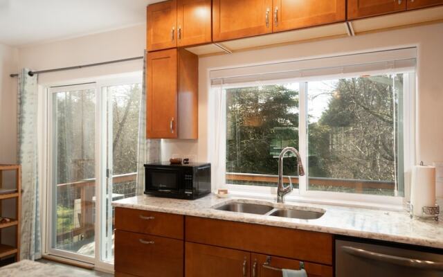 Dungeness Pond 3 Bedroom Home