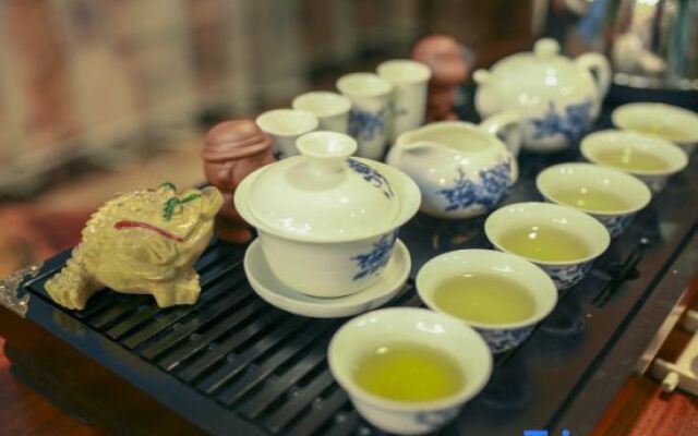 Zhangjiajie Yiluyouni Hostel